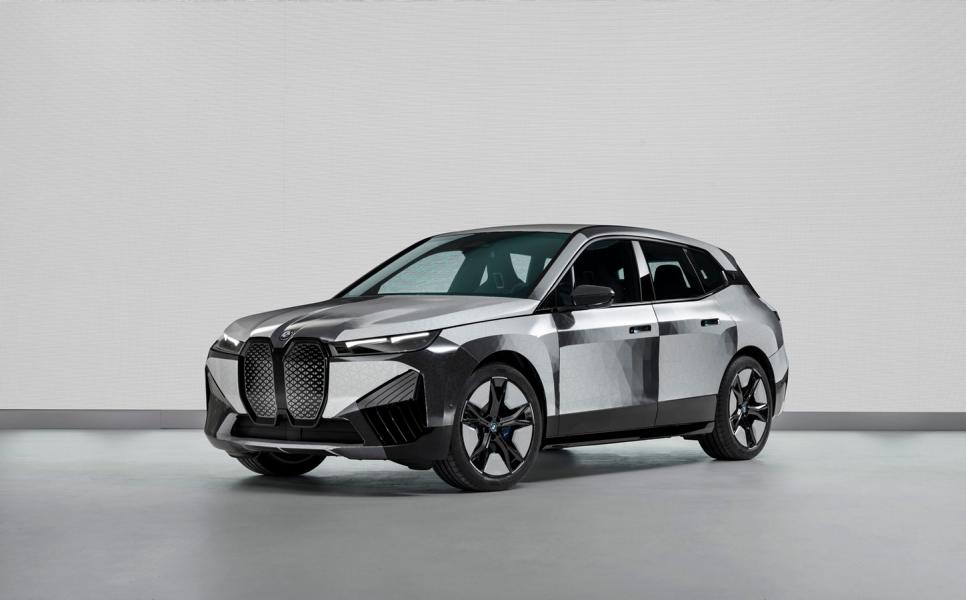 BMW iX Flow featuring E Ink. 2022 Tuning Farbwechsel 12 Farbwechsel auf Knopfdruck: Der BMW iX Flow featuring E Ink.!