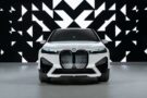 BMW iX Flow featuring E Ink. 2022 Tuning Farbwechsel 32 135x90 Farbwechsel auf Knopfdruck: Der BMW iX Flow featuring E Ink.!