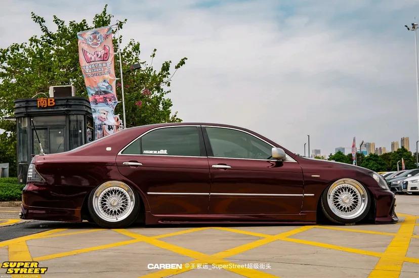 Toyota Crown Royal Saloon Airride Camber Tuning BBS 7