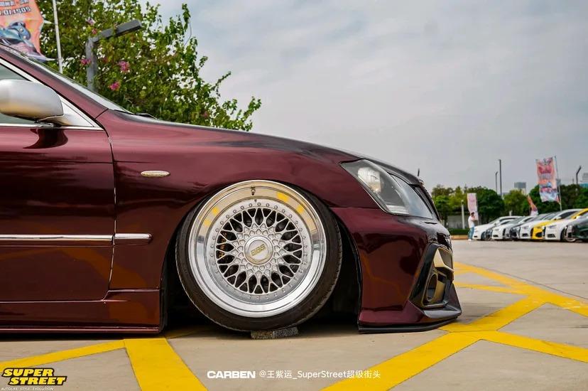 Toyota Crown Royal Saloon Airride Camber Tuning BBS 8