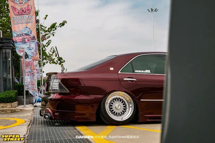 Toyota Crown Royal Saloon Airride Camber Tuning BBS 9