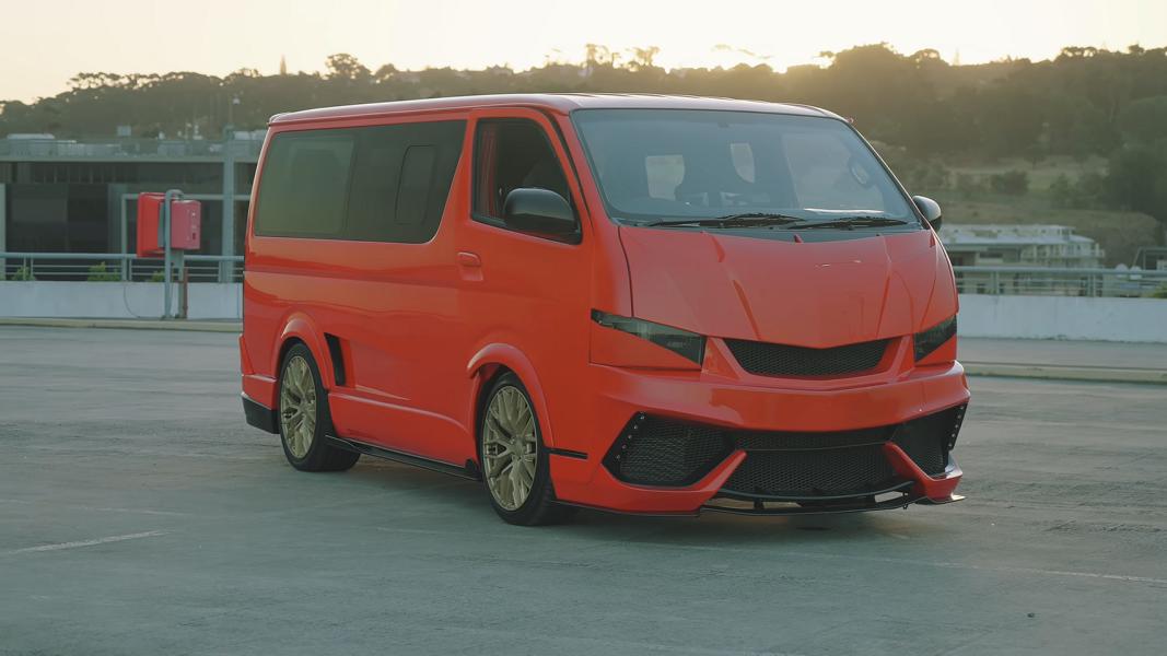 600 hp BiTurbo V12 engine in the small Toyota Hiace!