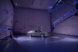 The BMW i7 in acoustic testing!