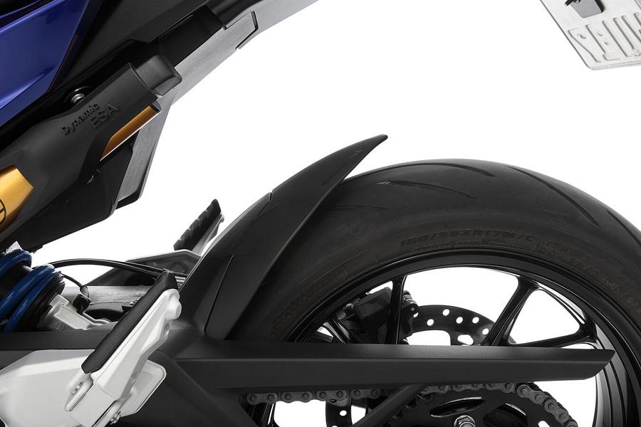 Protection against dirt! Rear fender extension from Wunderlich!