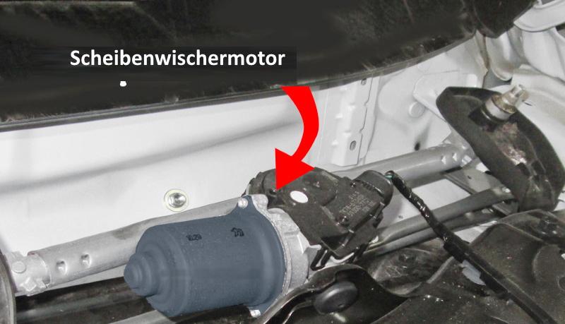 Replacement of a windshield wiper motor defect