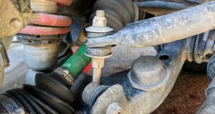 Defective valve cover gasket: signs, solutions, costs!