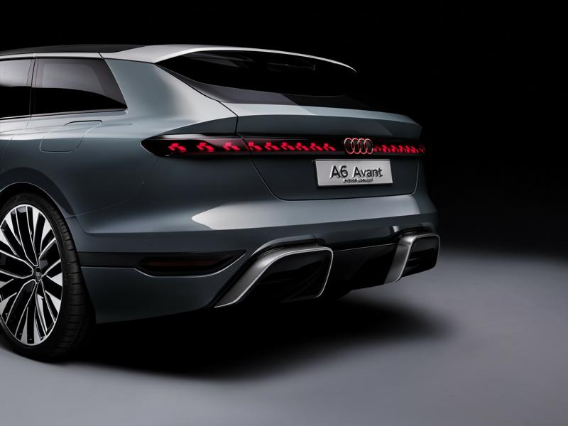 The loading master - Audi A6 Avant e-tron concept!