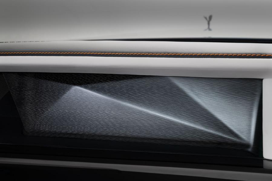 Bespoke Rolls Royce Phantom Yacht Style Armaturenbrett Veil 9