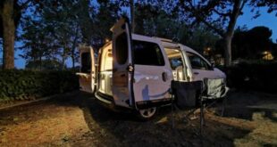Dacia Dokker Yevana Camping Conversion Camper Van 8 310x165