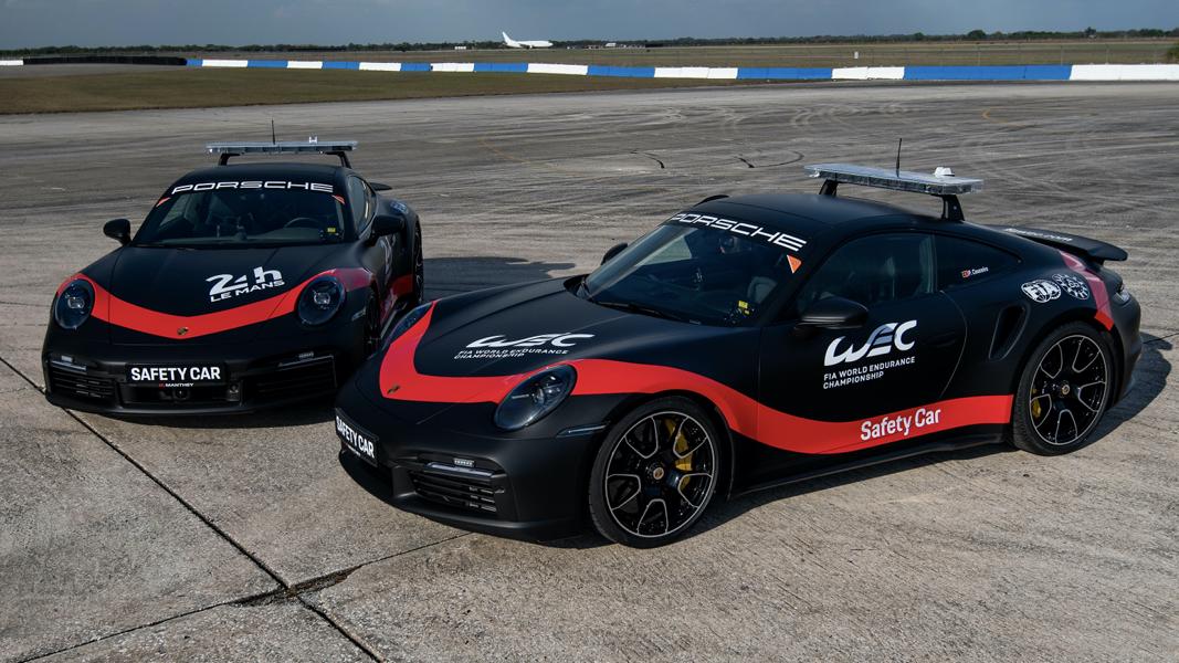 Porsche envoie deux 911 Turbo S comme véhicules de sécurité en voyage autour du monde !