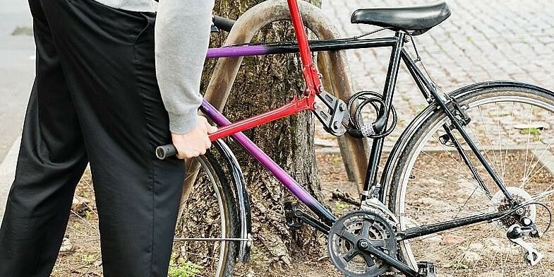 Protection against bicycle theft: don't give thieves a chance!