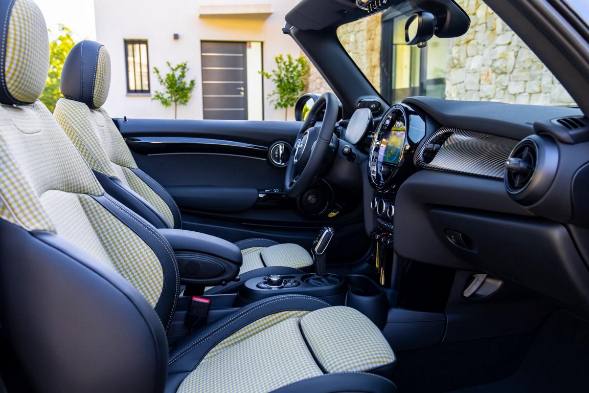 2022 MINI Cooper S Cabrio Resolute Edition 10