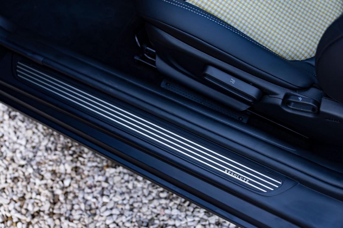 2022 MINI Cooper S Cabrio Resolute Edition 6