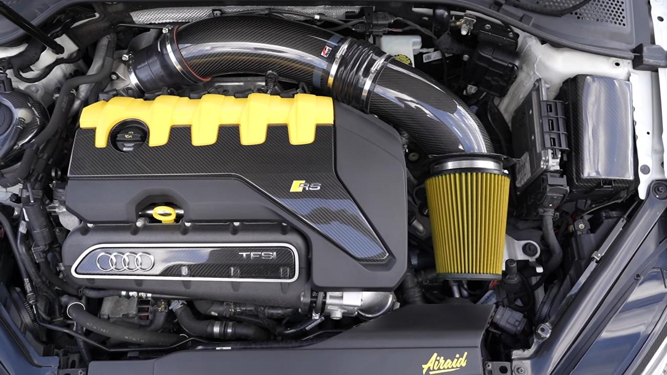 Video: Audi RS3-Fünfzylinder im VW Golf R (MK7)