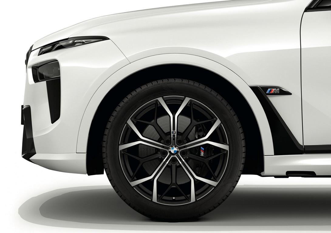 BMW X7 G07 LCI M Performance Parts 3