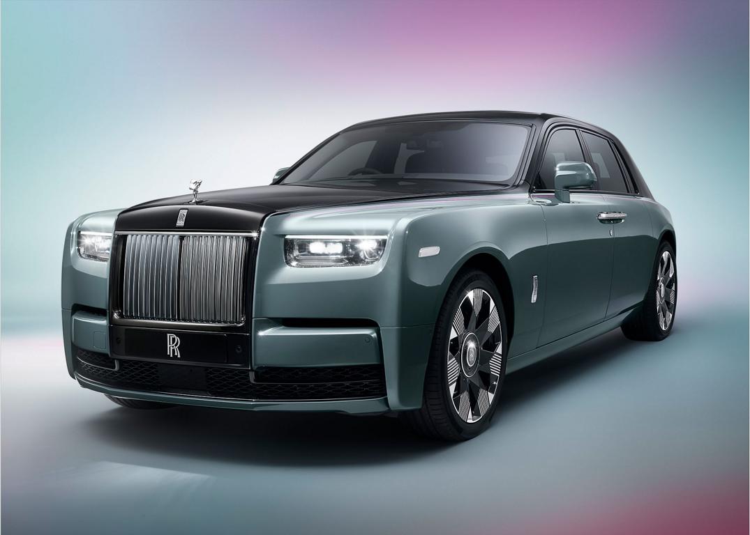 2022 Rolls Royce Phantom LED Kuehlergrill 8