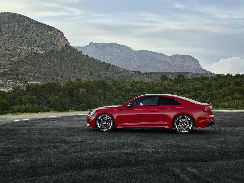 Album Audi RS 5 Coupe Competition Plus Paket 2022 Facelift 34