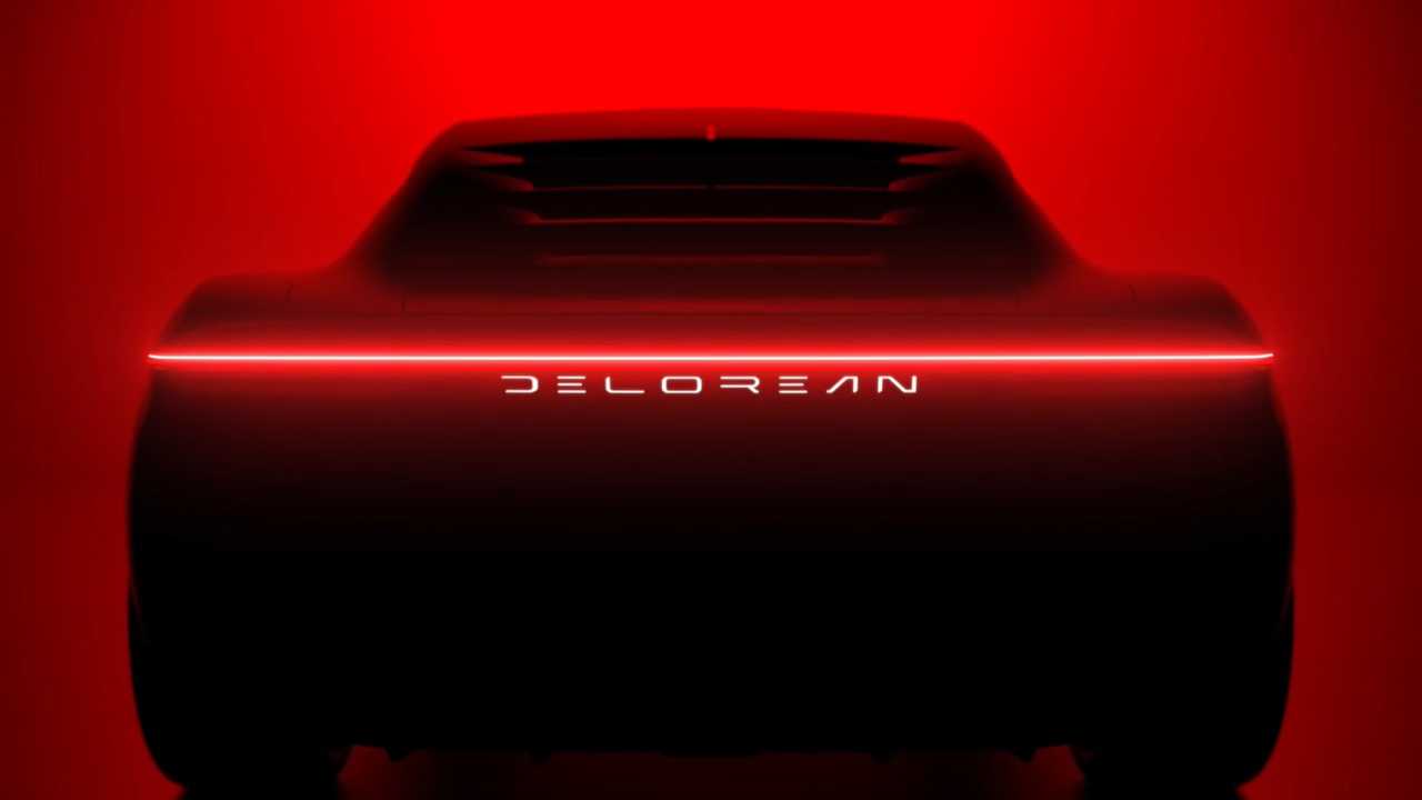 DeLorean EVolved 2022