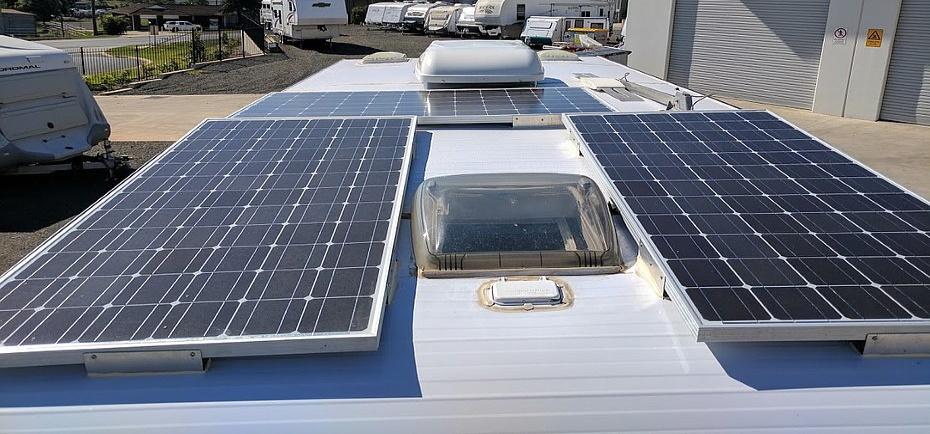 Solarpanel Wohnwagen Camper Photovoltaik 3