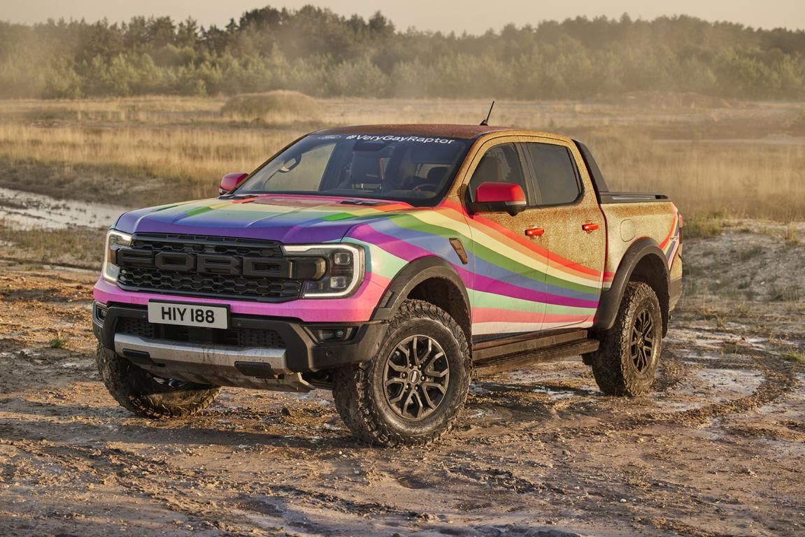 Ford „VERY GAY RAPTOR In Goodwood