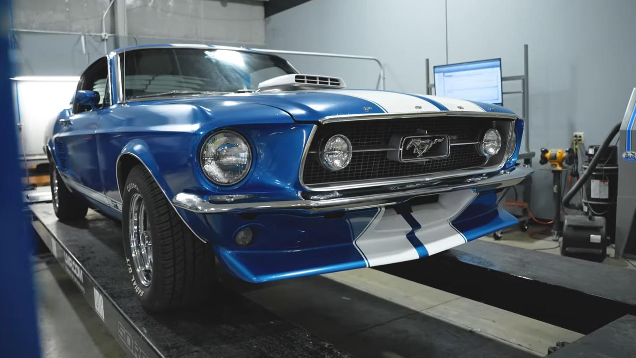 1967 Ford Mustang Fastback Tuning 1