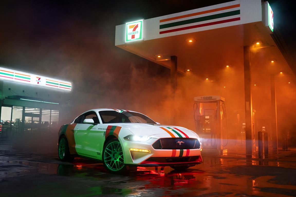 7 Eleven Showcar Auf Basis Ford Mustang GT 1