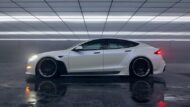 Tesla Model S Plaid mit Unplugged Performance Bodykit!