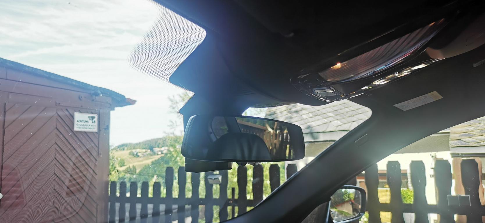 Unsichtbar verbaut: FITCAMX Dashcam im BMW 5er (G30)