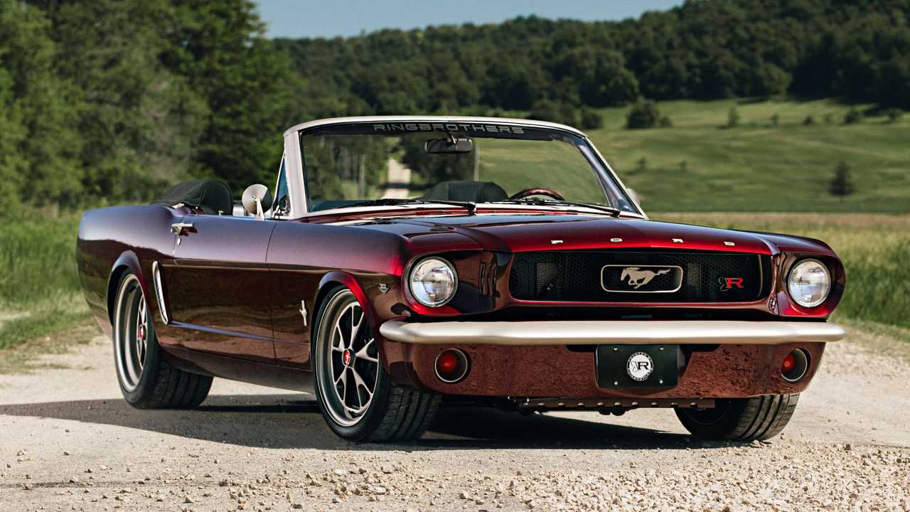 Ringbrothers Restomod Ford Mustang Cabriolet CAGED 2022 1
