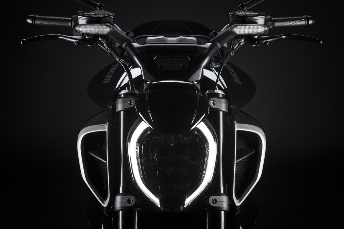 2023 Ducati Diavel V4 V4 Power Tuning 8