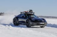 Porsche 911 Dakar Testprogramm auf Schotter, Sand und Schnee!