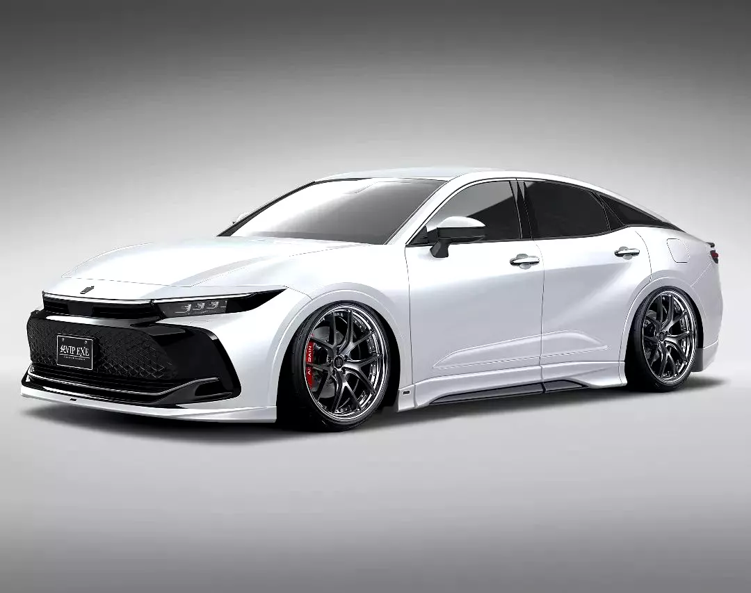 2023 Toyota Crown met bodykit van tuner Aimgain!