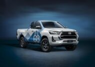 Toyota Hilux prototype with fuel cell drive!