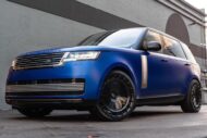 ¡Range Rover azul satinado sobre ruedas AL24 C13-R de 00 pulgadas!