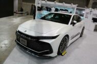 Les modèles Toyota Crown réglés ont fait sensation au TAS 2023!