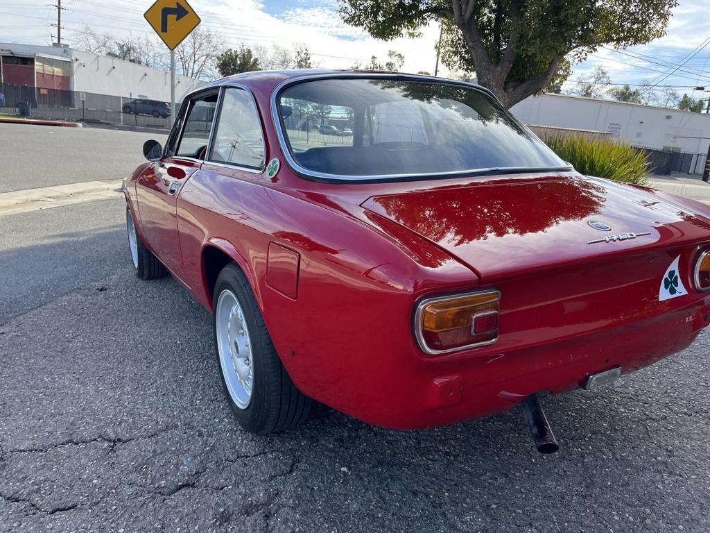 1970's Alfa Romeo GTV 1750 Restomod 10