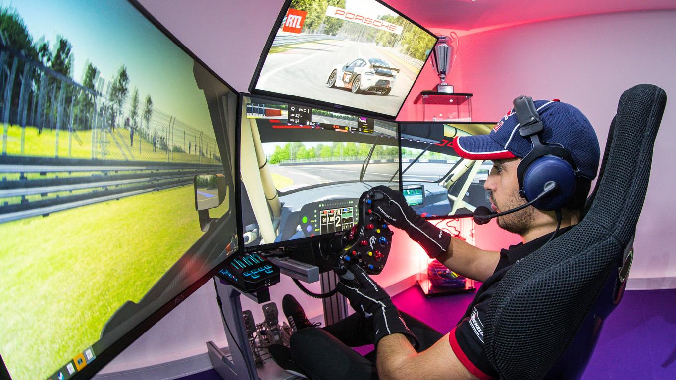Circuit Des 24 Heures Porsche 2020 Sim Racing 24 Hours Of Le Mans 5