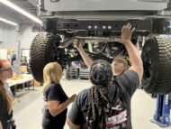 Potere femminile: SEMA 2022 Widebody Ford Bronco Wildtrak!