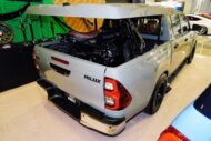 Styl lat 80.: Toyota Hilux z zestawem body od Axell Auto!