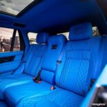 تفاصيل زرقاء على Road Show International Range Rover!