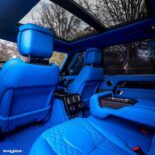 Blaue Details am Road Show International Range Rover!