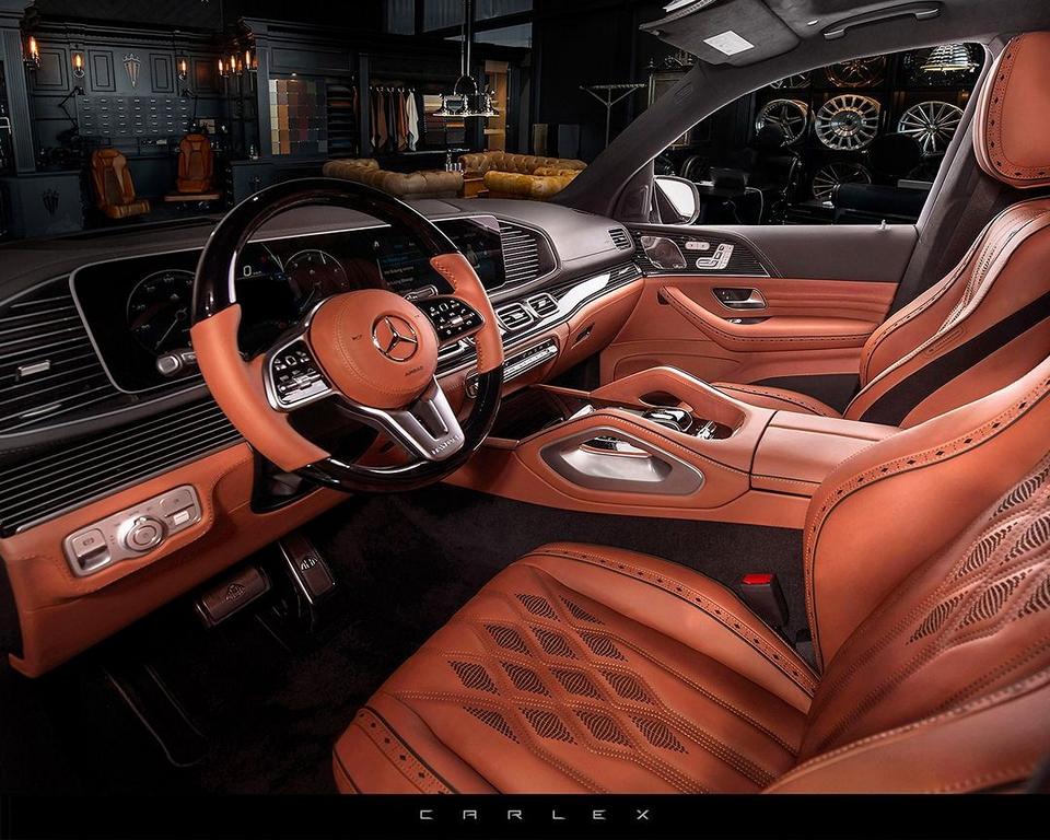 Mercedes Maybach GLS Braun Orange Tuning Carlex Design 1