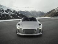 2010 Audi e-tron Spyder concept car in detail!