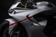 2023 Stripe Livery Ducati SuperSport 950 S 6 190x127