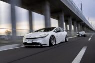 “T-Demand” 2023 Toyota Prius met Airride & Camber-stijl!
