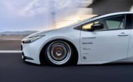Toyota Prius "T-Demand" del 2023 con stile Airride e Camber!