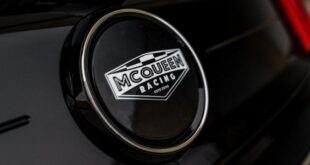 Ford prende d'assalto le piste da corsa con la nuova Mustang GT4!