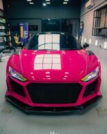 Audi R8 "Pinky": A unique widebody with Lamborghini flair!