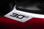 تحية لإيطاليا: 2024 Ducati Monster 30° Anniversario!