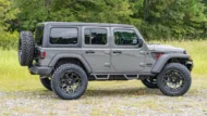 Black Widow Edition Jeep Wrangler for asphalt & terrain!